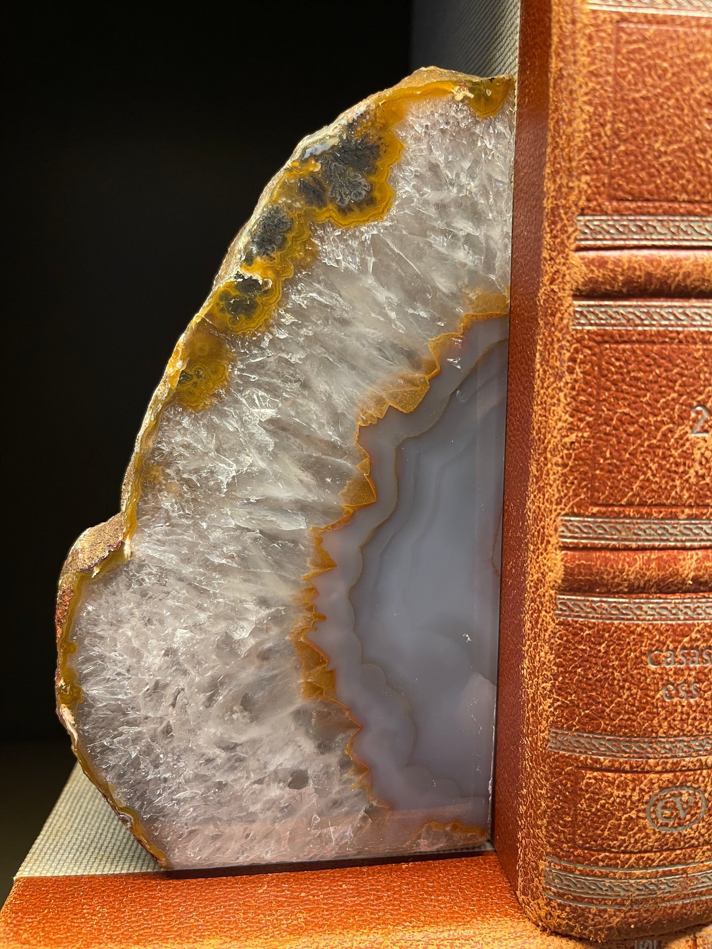 BOOKEND PU 11125