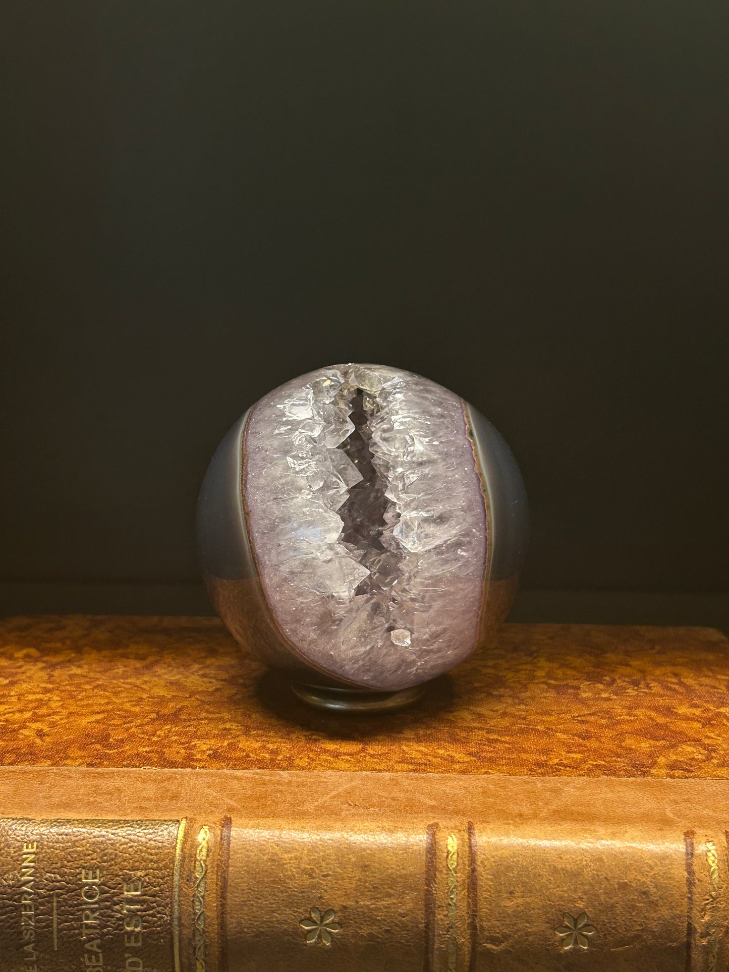 SPHERE E 6139