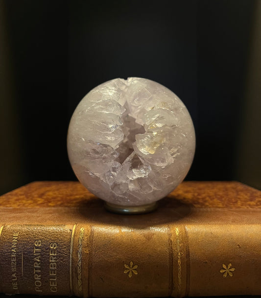 SPHERE E 6081