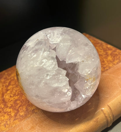 SPHERE E 6081