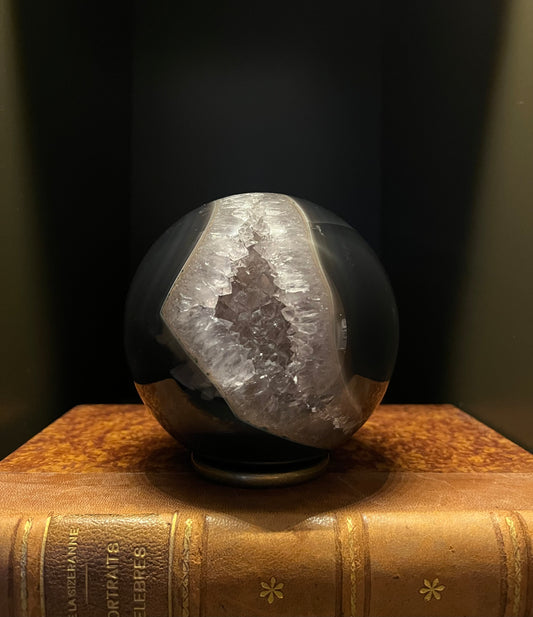SPHERE E 6147