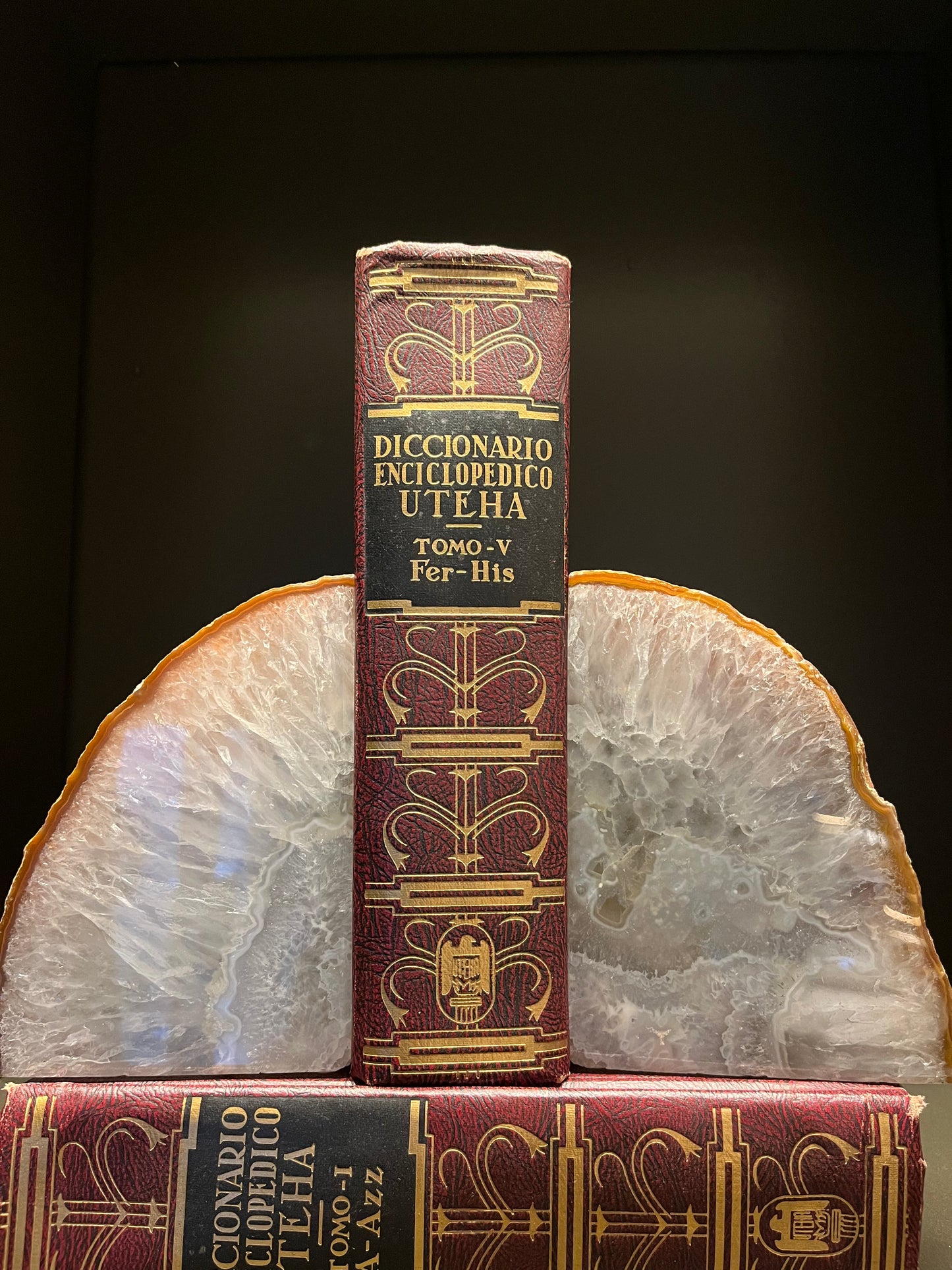 BOOKEND PU 11103