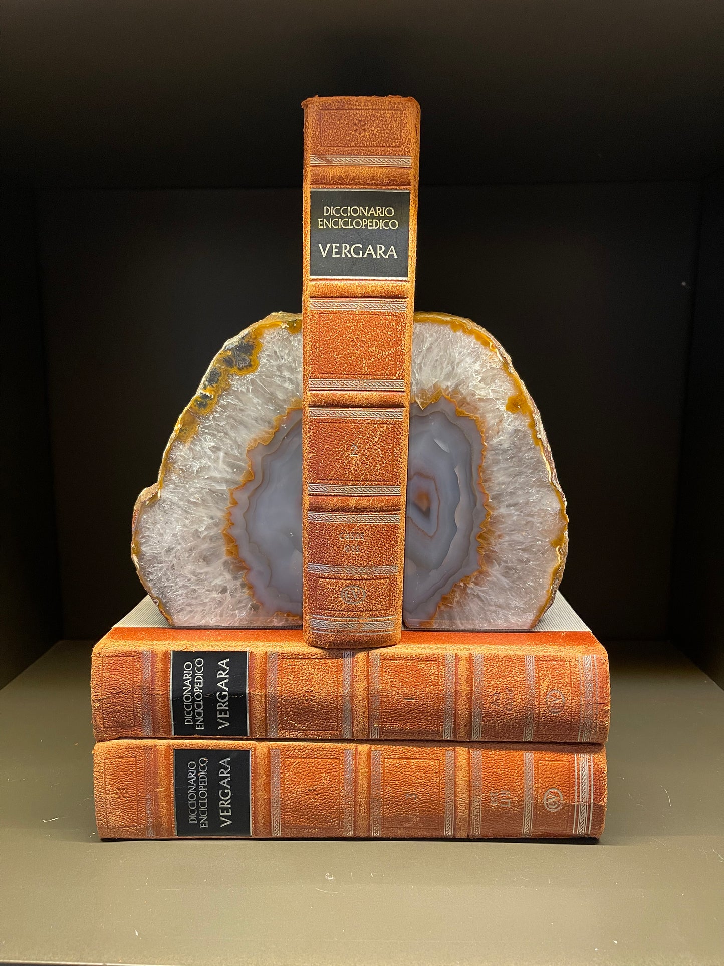 BOOKEND PU 11125