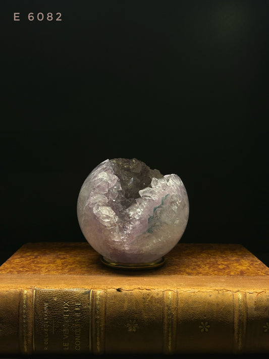 SPHERE E 6082