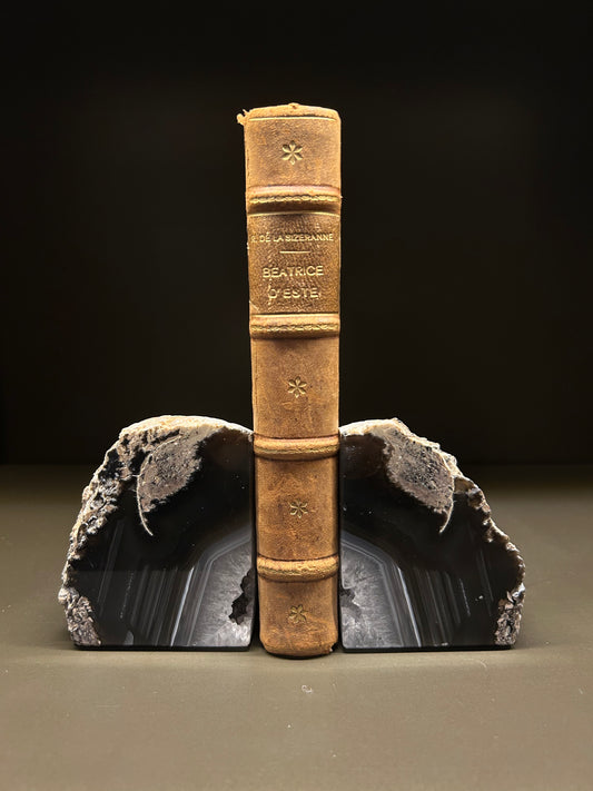 BOOKEND PU 11021