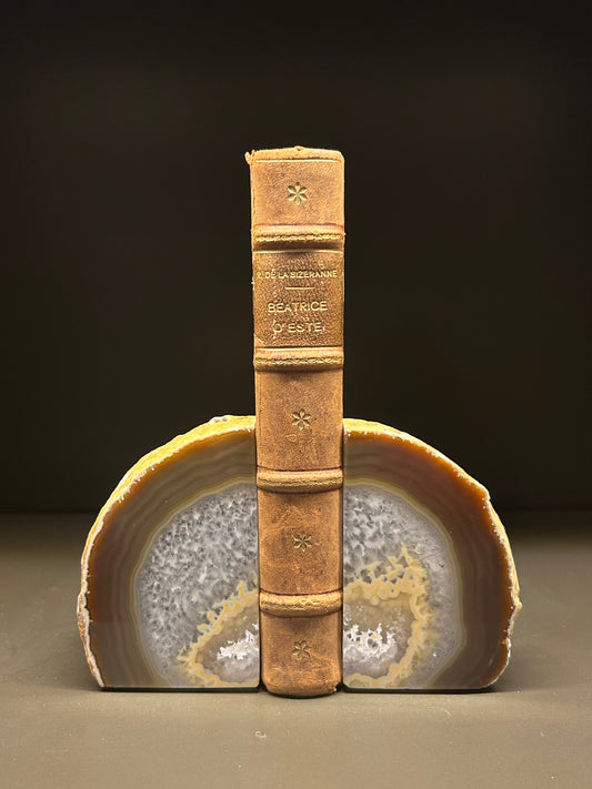 BOOKEND PU 11025