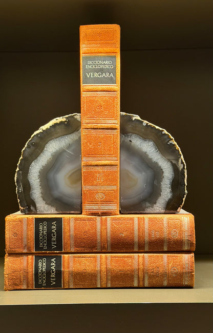 BOOKEND PU 11119