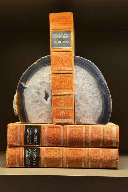 BOOKEND PU 11115