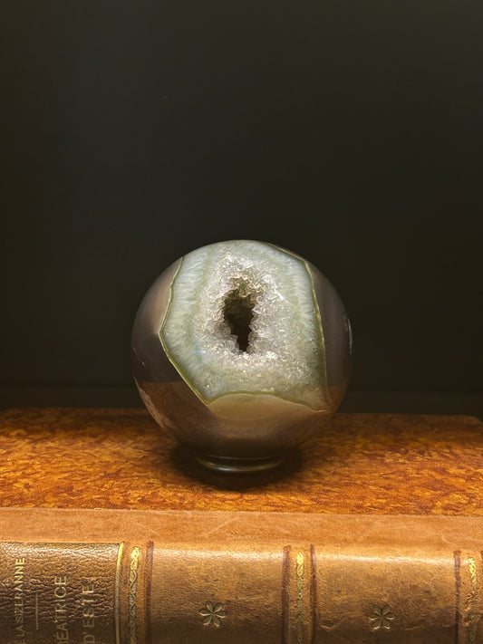 SPHERE E 6137