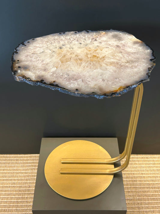 THE ARTIGAS TABLE AR 13023
